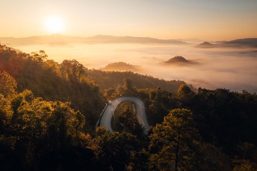 Trilling 1864 Curves Amazing Thailand 1