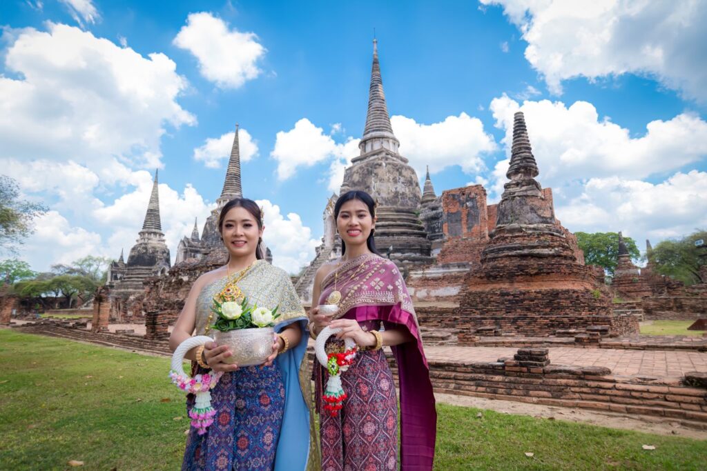 Asian Woman Wearing Ancient Thai Traditional Dress 2024 03 05 17 49 24 Utc
